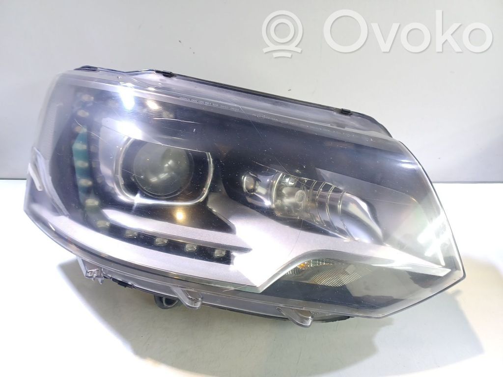 Volkswagen Multivan T5 Scheinwerfer 