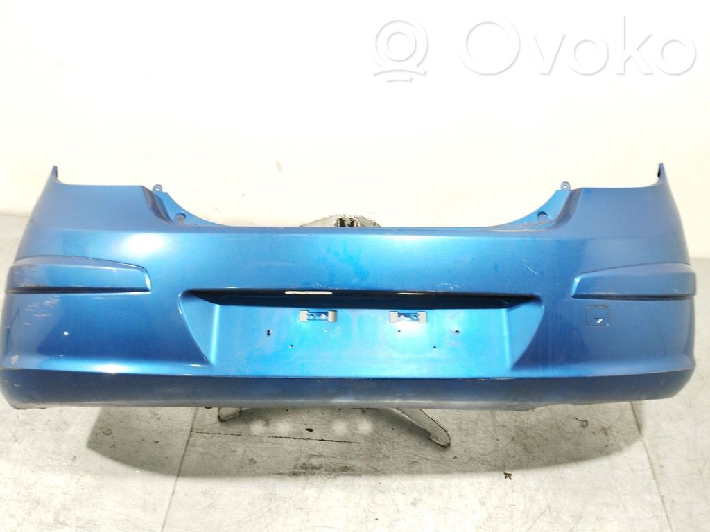 Hyundai i30 Zderzak tylny 