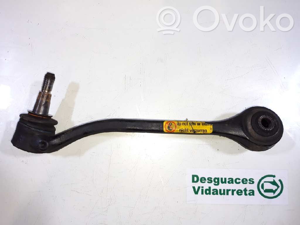 Brazo de suspensión delantero