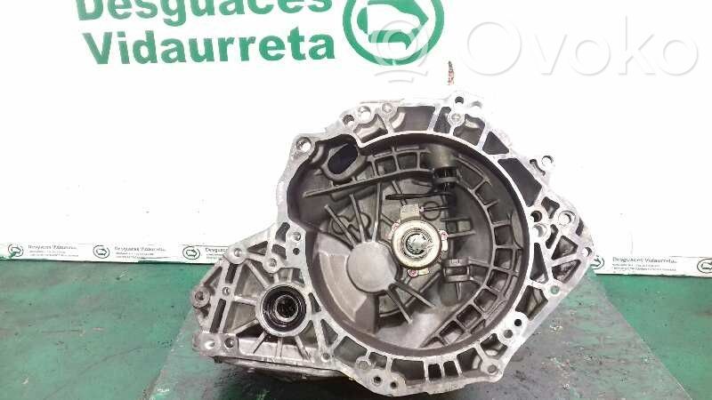 Opel Corsa C Mechaninė 5 pavarų dėžė 