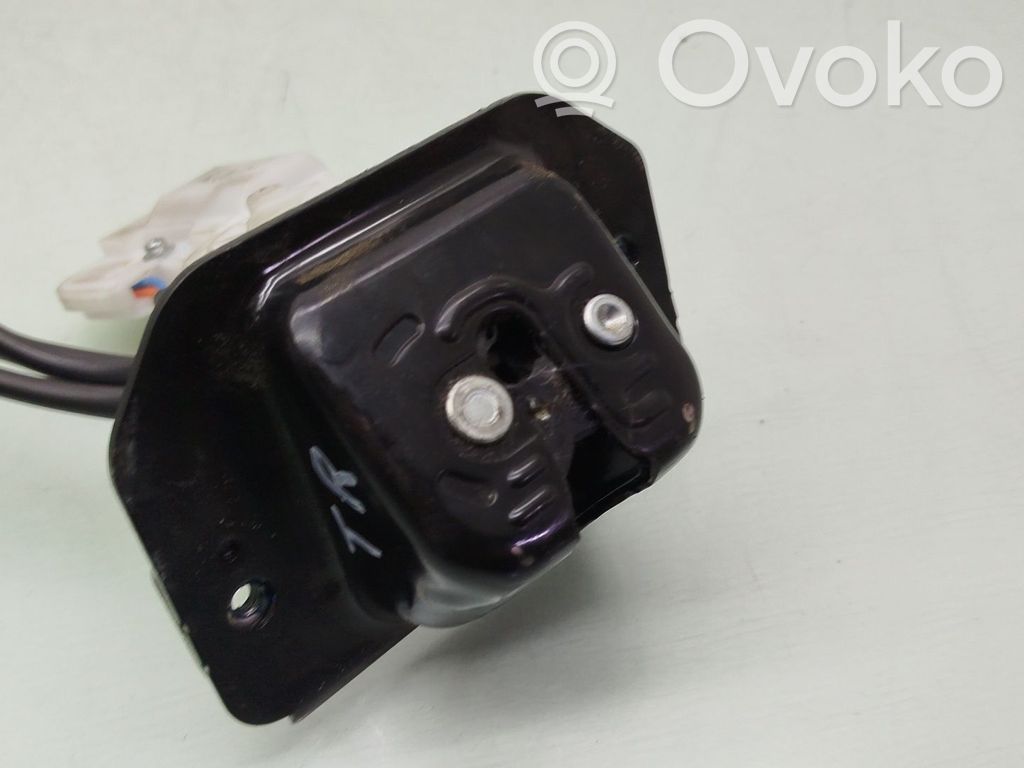 Tailgate lock latch   7T4A7843102A