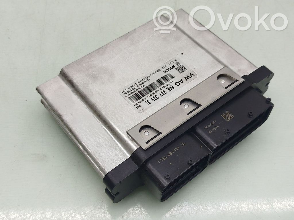 Engine control unit/module ECU   04E907309BL,0261S12606