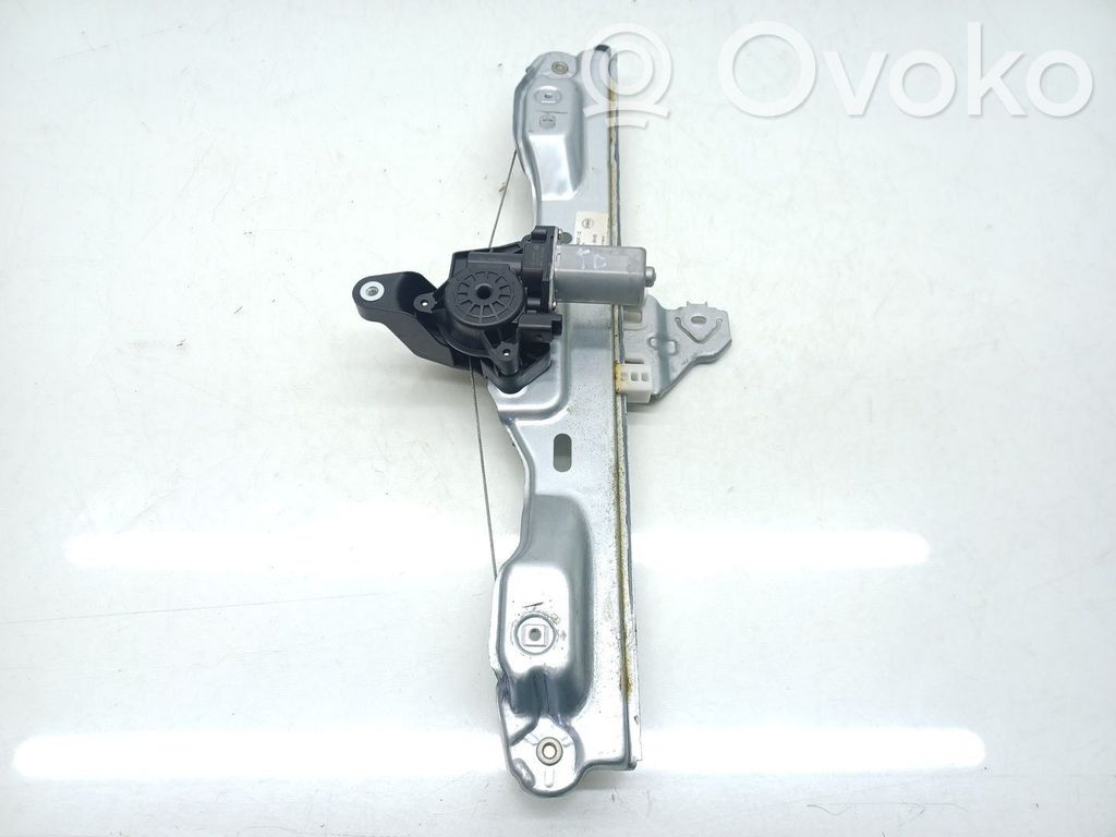 Nissan Qashqai Macara geam ușă spate cu motor 