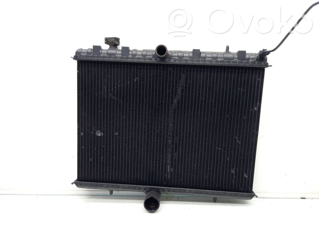 Coolant radiator
