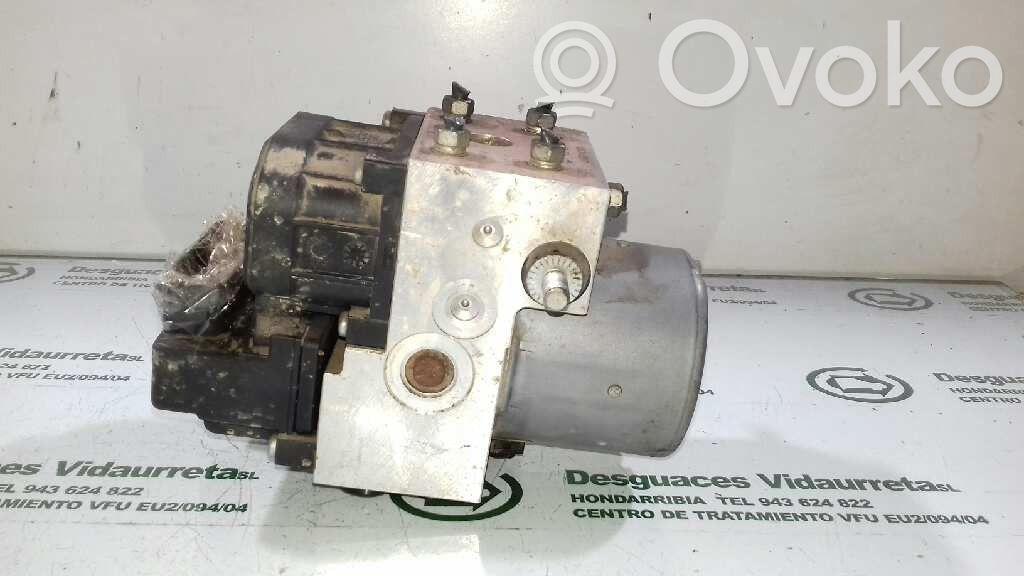 Nissan Patrol Y61 Pompa ABS 