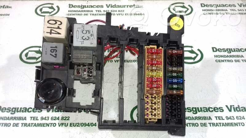 Módulo de fusible   8J0937503