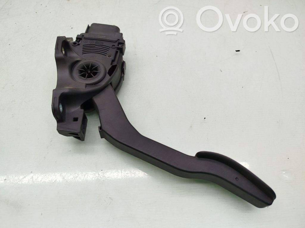 Accelerator throttle pedal   8G9N9F836AA,6PV00922017