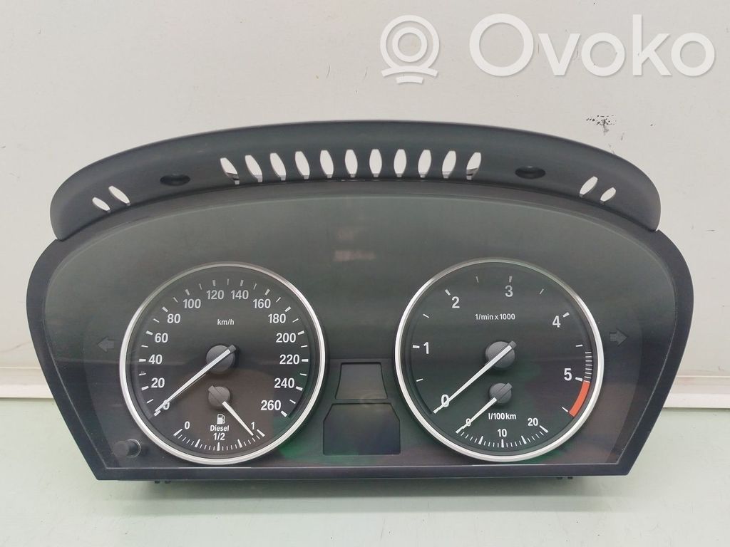 BMW 5 E60 E61 Speedometer (instrument cluster) 