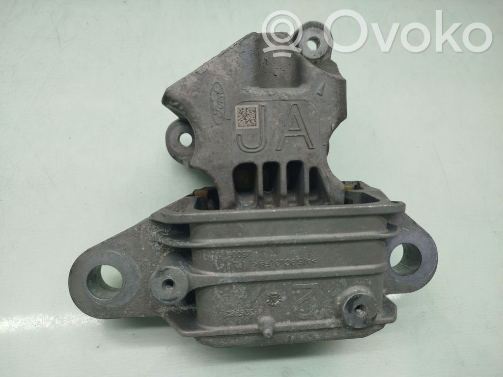 Ford Focus Engine mount bracket 