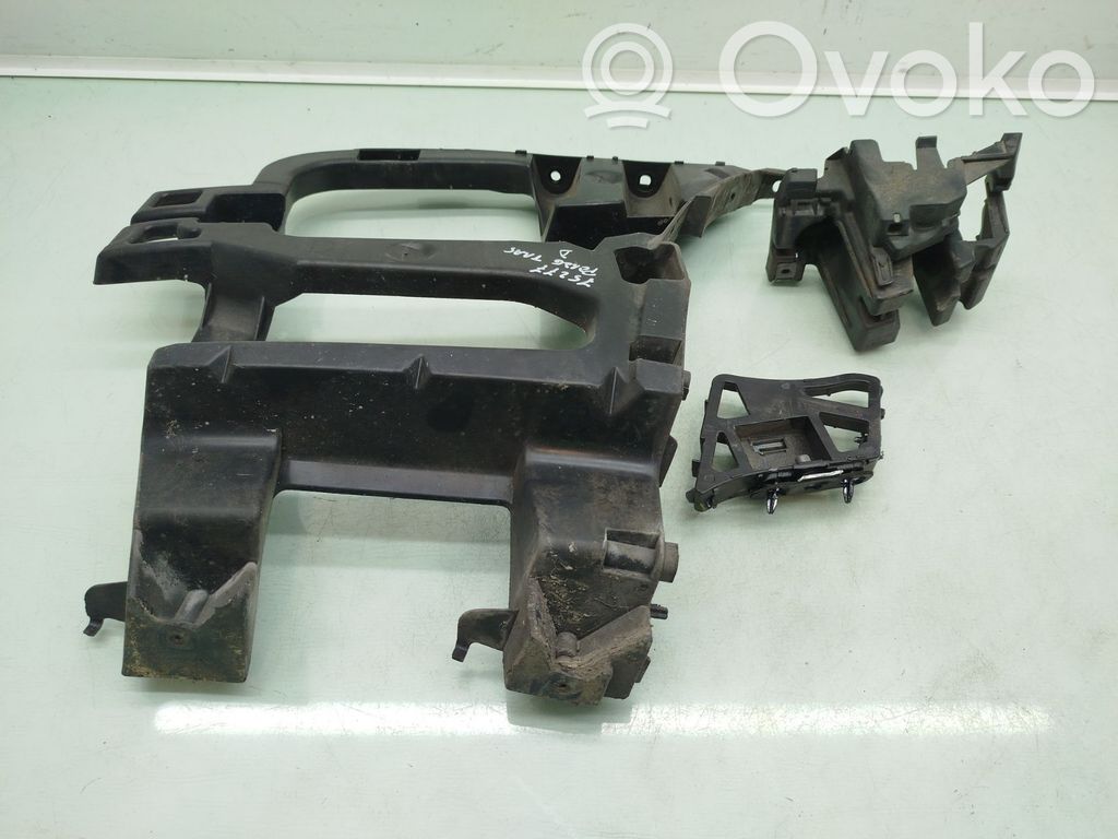 Bumper support mounting bracket corner   77102F08,917901