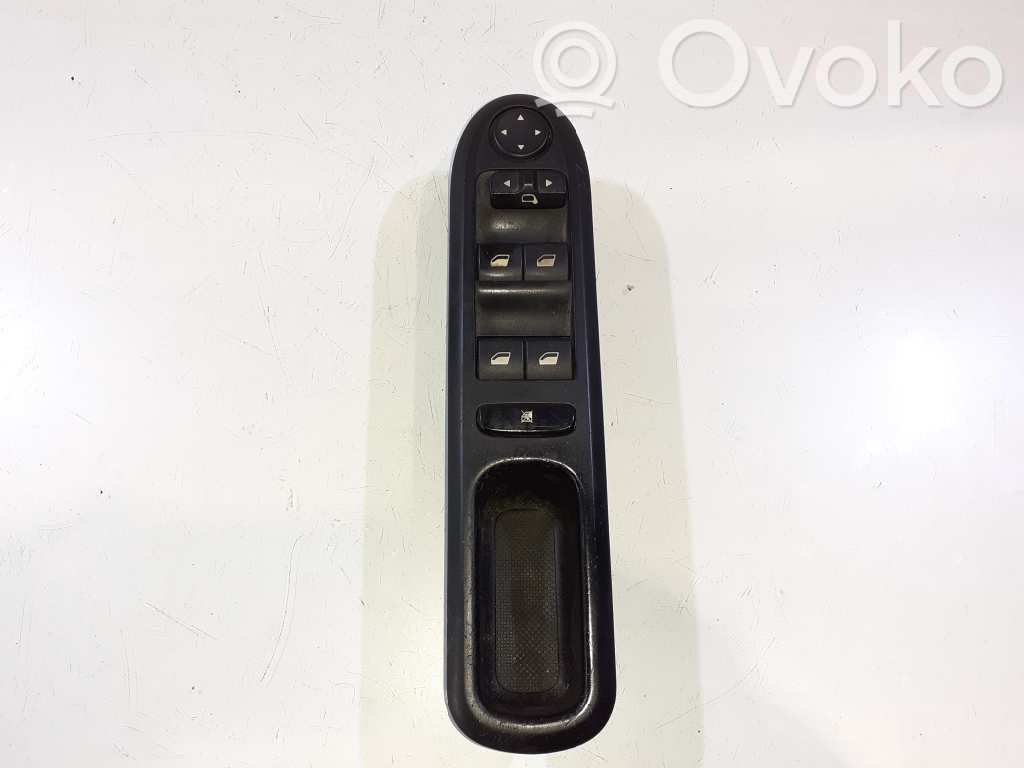Interruptor del elevalunas eléctrico