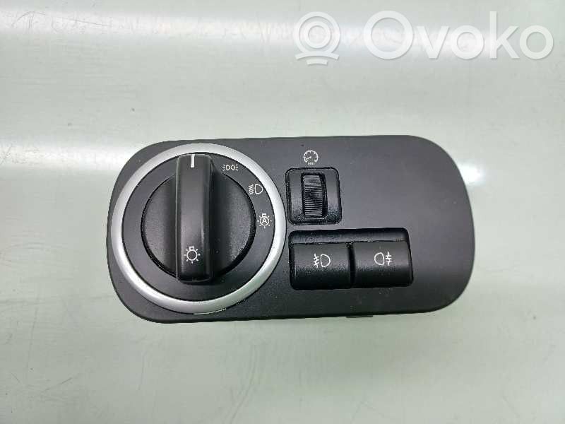 Land Rover Discovery 3 - LR3 Comutator lumini bord 