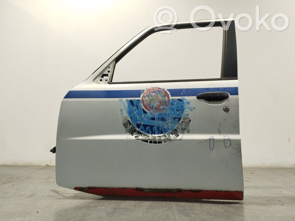 Nissan Patrol Y61 Portiera anteriore 