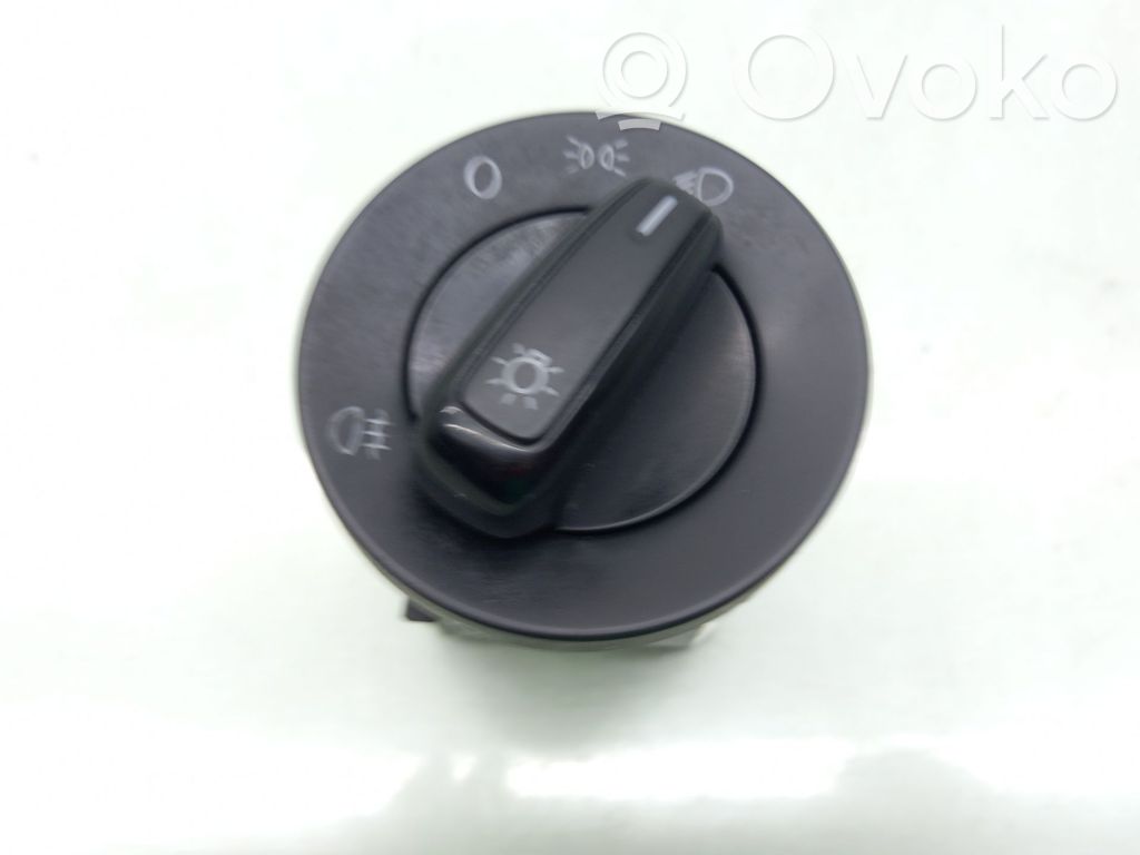 Przycisk / Pokrętło regulacji oświetlenia deski rozdzielczej   6R0941531B,6R0941531B,R1BT