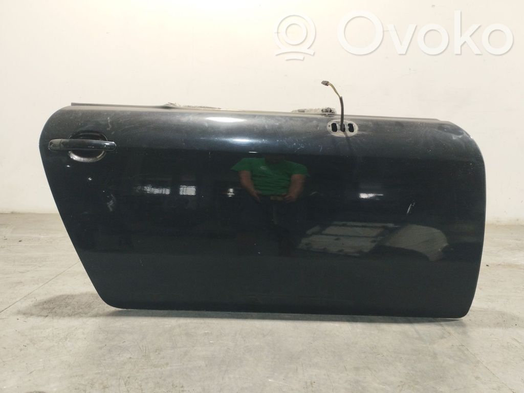 Puerta delantera   8N0831052C