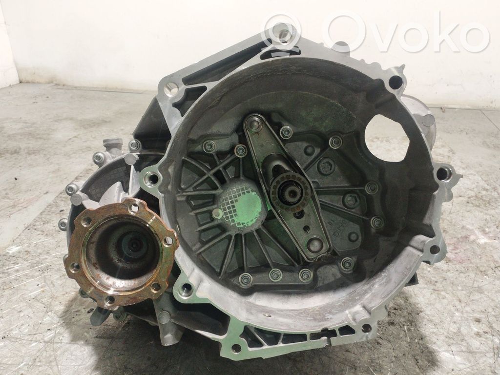Audi A1 Manualna 5-biegowa skrzynia biegów 
