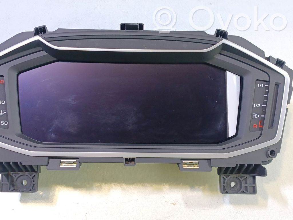 Audi A1 Spidometrs (instrumentu panelī) 