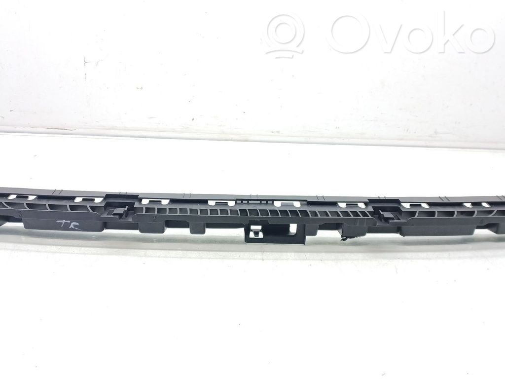Bumper support mounting bracket corner   82A807863