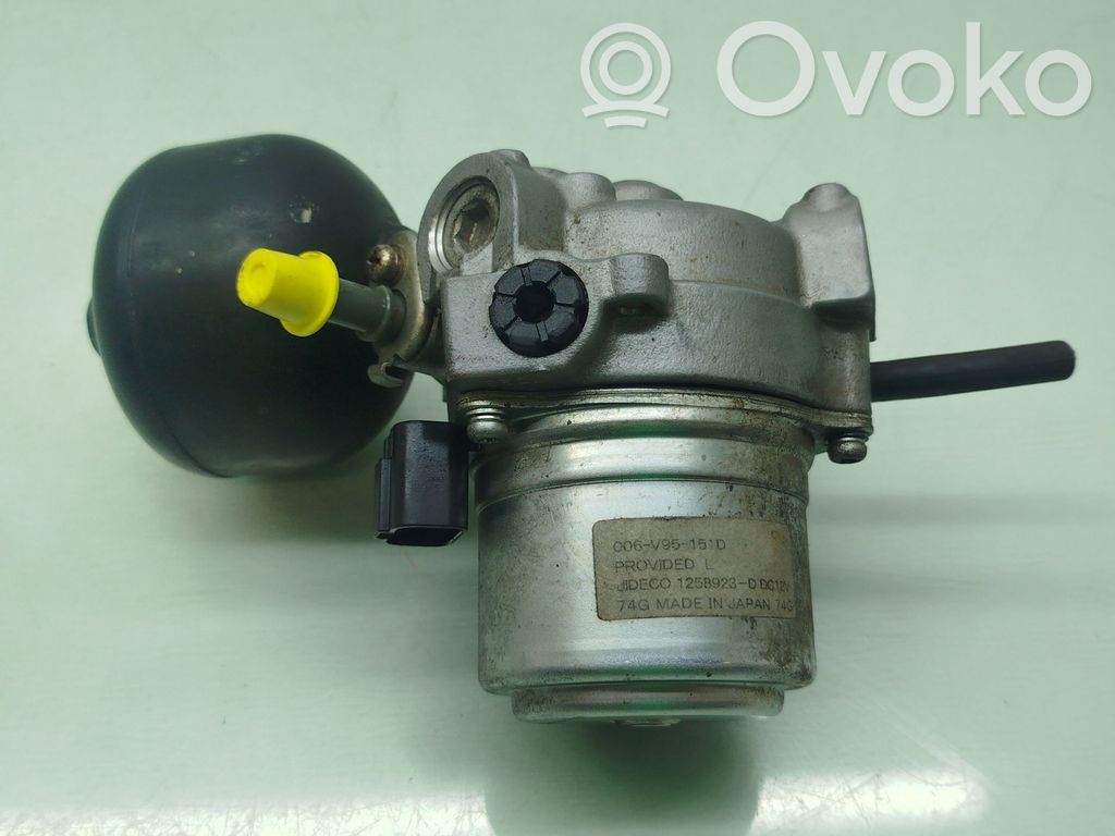 Honda Civic Brake booster 