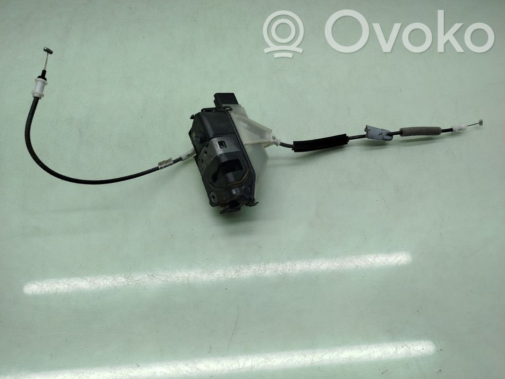 Opel Corsa F Etuoven lukko 