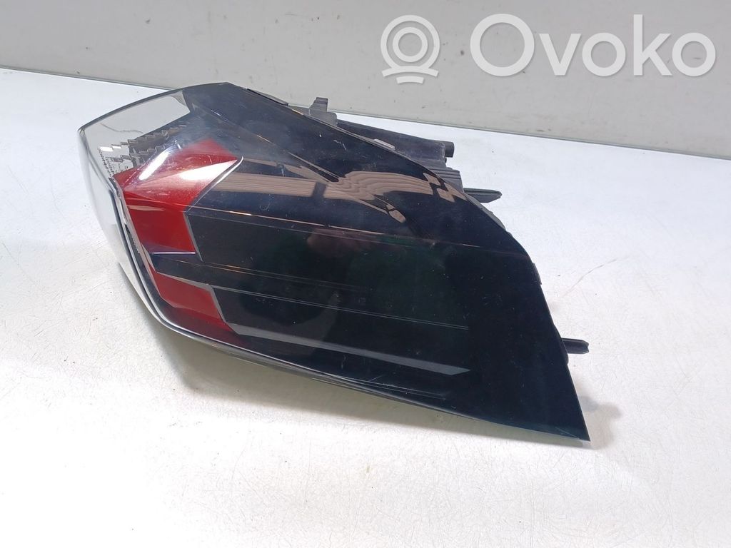 Peugeot 2008 II Lampă spate în caroserie 