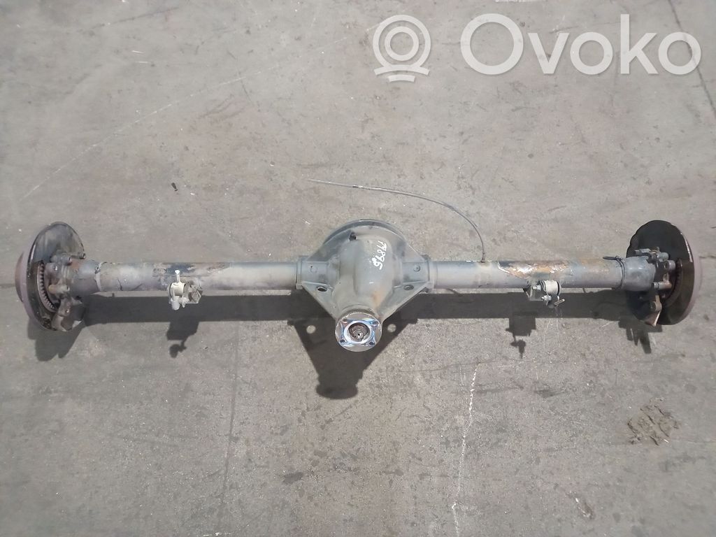 Iveco Daily 5th gen Eje trasero con reductor 