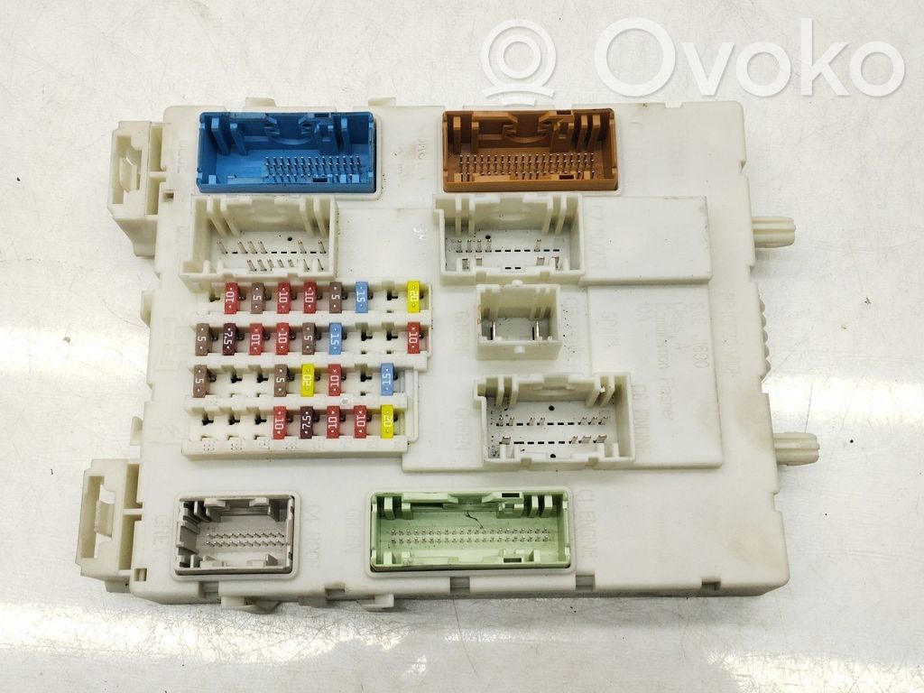 Módulo de fusible   31394135,6364021443