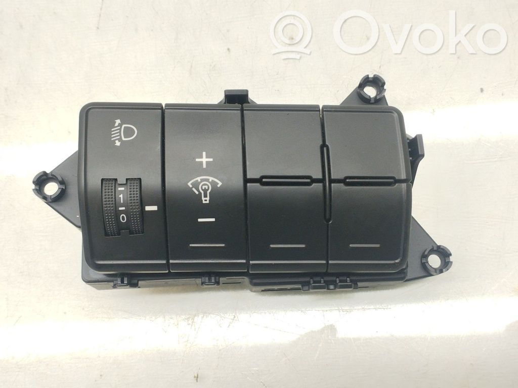 Panel lighting control switch   93310A6100RY
