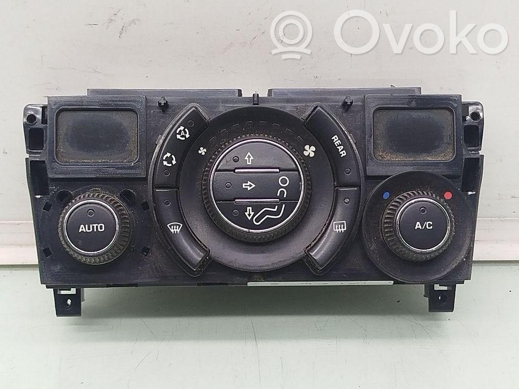 Peugeot 5008 Climate control unit 