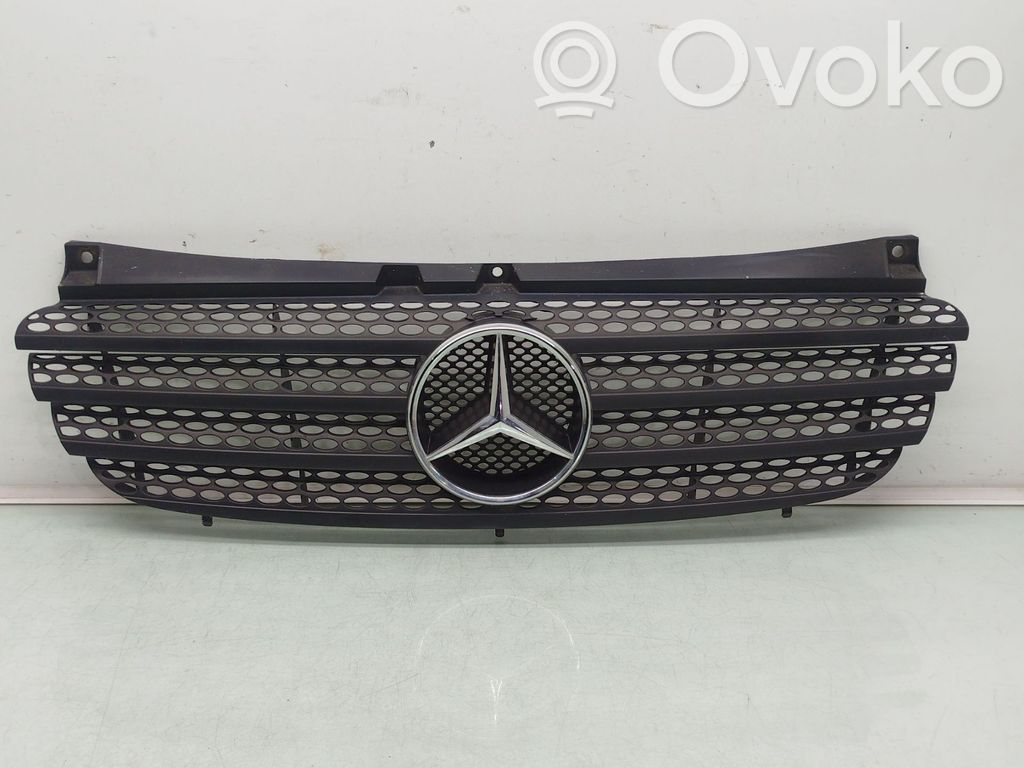 Mercedes-Benz Vito Viano W639 Grille de calandre avant