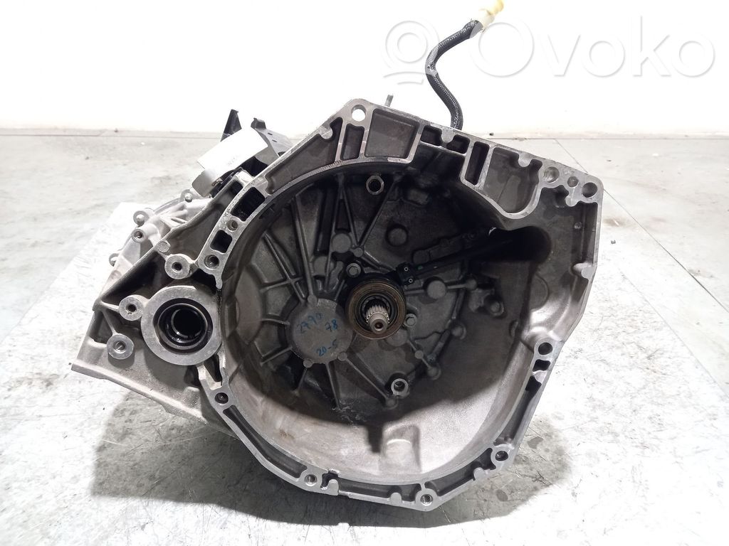 Renault Megane IV Scatola del cambio manuale a 5 velocità 