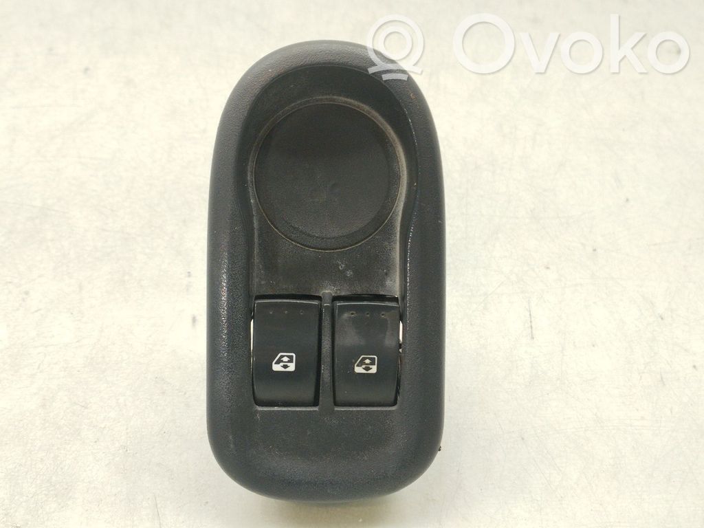 Renault Kangoo II Electric window control switch 