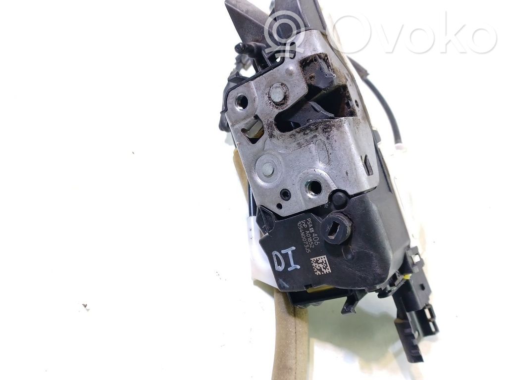 Zamek drzwi przednich   9135EG,8080406,A01852