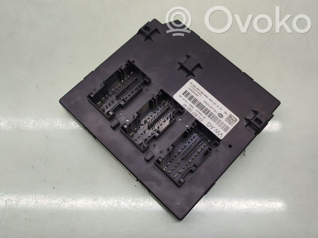 Autres unités de commande / modules   8X0907063AF,5DK00965884