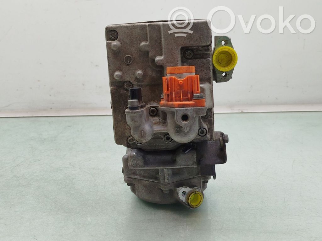 Renault Kangoo II Ilmastointilaitteen kompressorin pumppu (A/C) 
