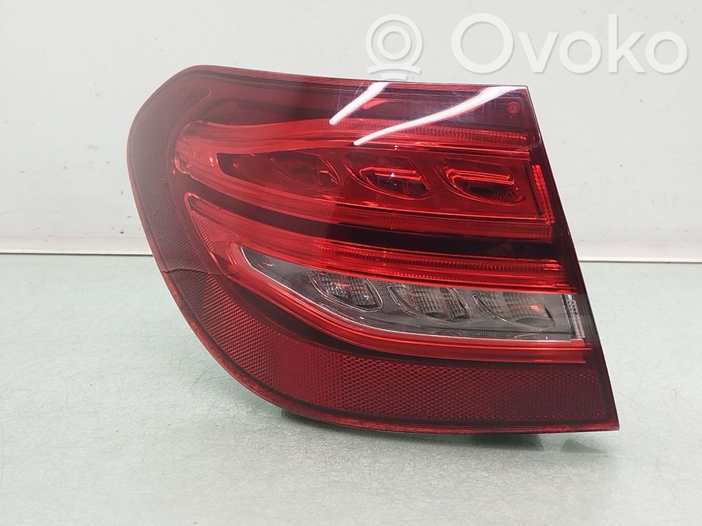 Mercedes-Benz C W205 Bec lampă spate 