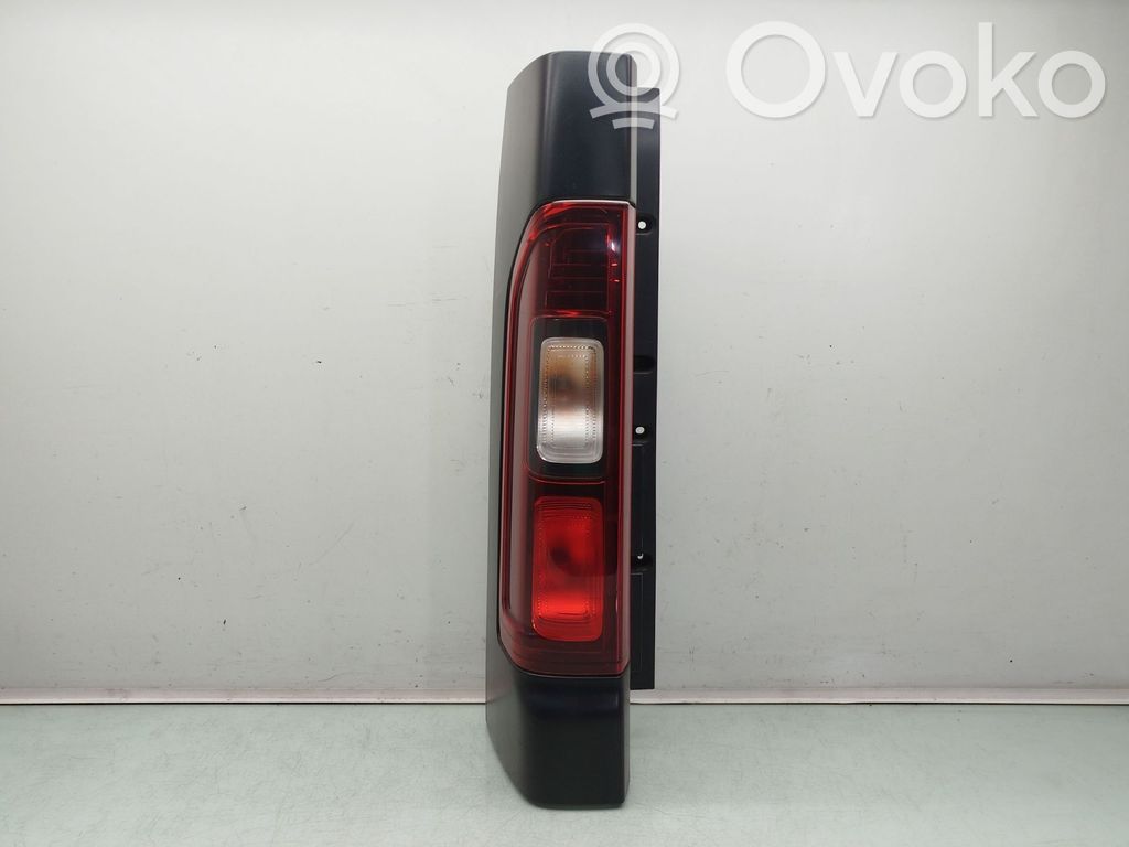 Opel Vivaro Takavalon polttimo 