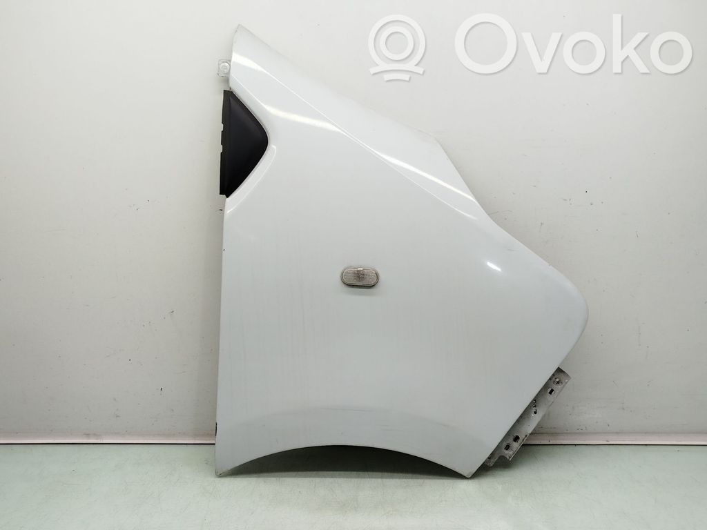 Opel Vivaro Parafango 