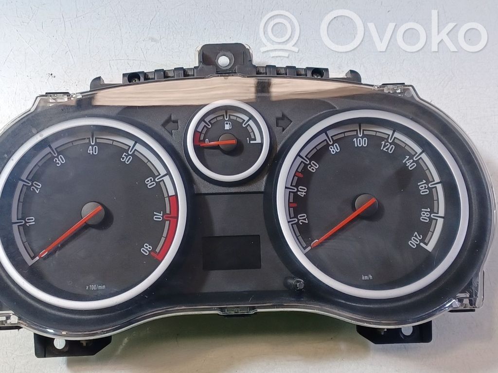 Opel Corsa C Geschwindigkeitsmesser Cockpit 