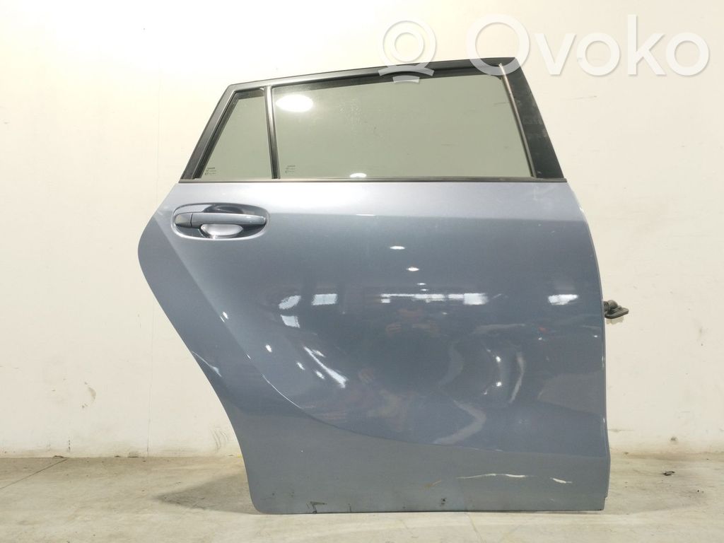 Toyota Verso Takaovi