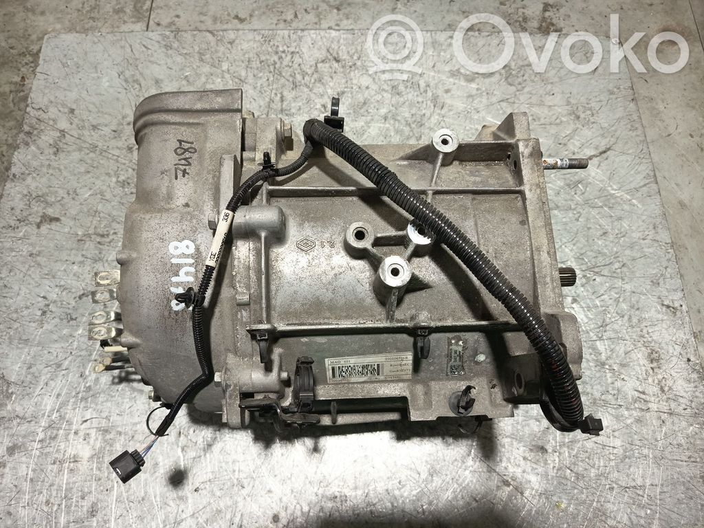 Silnik   SN,290106596R