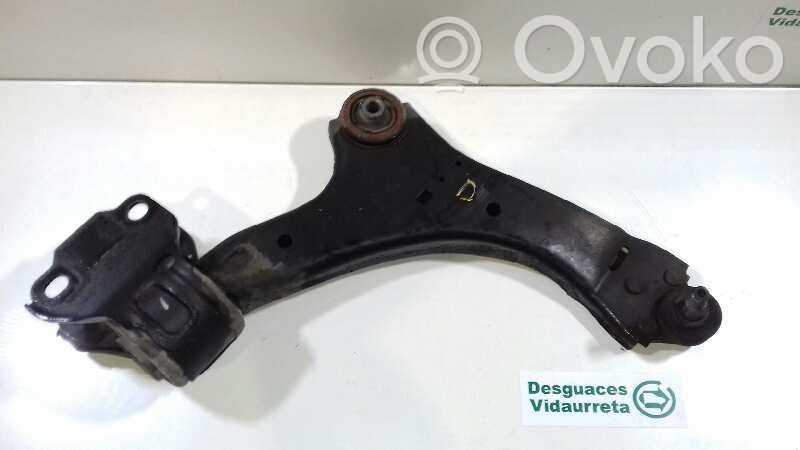Brazo de suspensión delantero