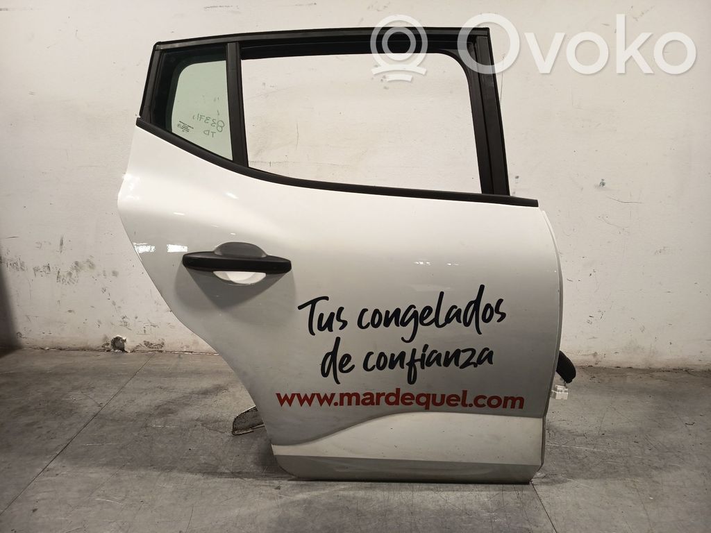 Dacia Sandero III Puerta trasera 