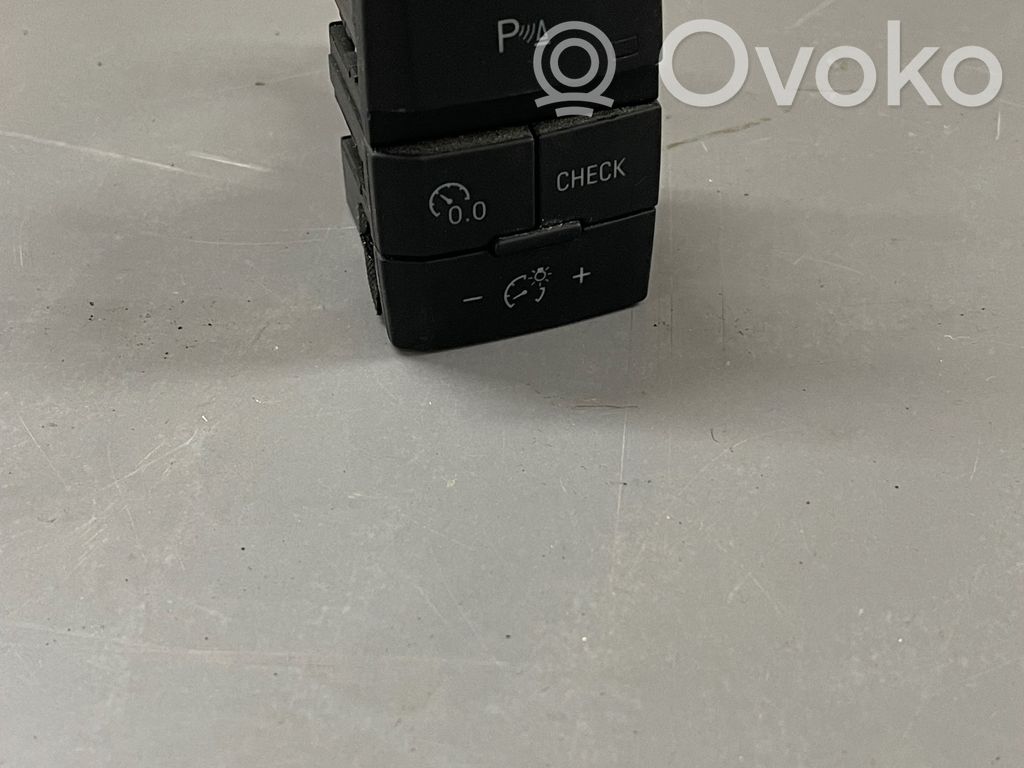 Interruptor del sensor de aparcamiento (PDC)   4L2927123A,31071314