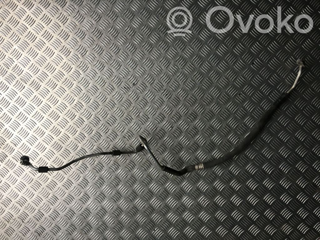 Audi A4 S4 B7 8E 8H Wąż / Przewód klimatyzacji A/C 