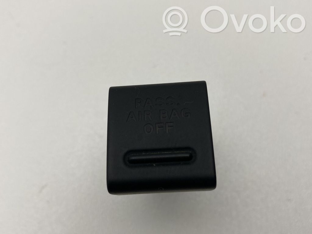 Audi A4 S4 B7 8E 8H Interruptor de encendido/apagado del airbag de pasajero 
