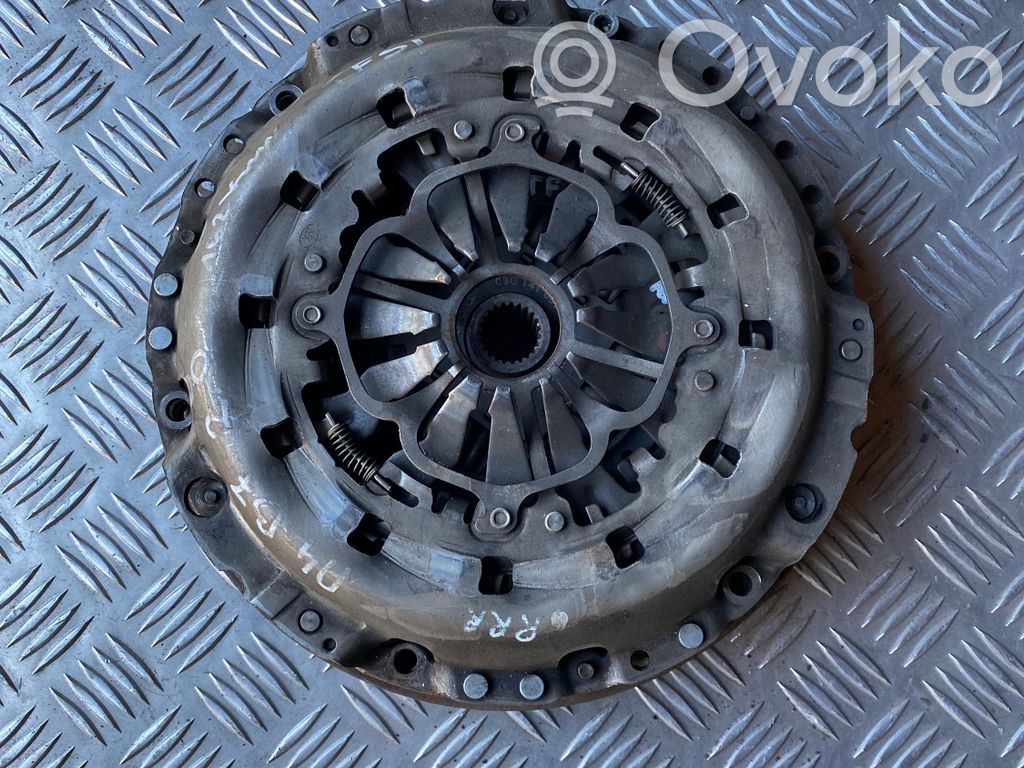 Audi A4 S4 B7 8E 8H Sprzęgło / Komplet 