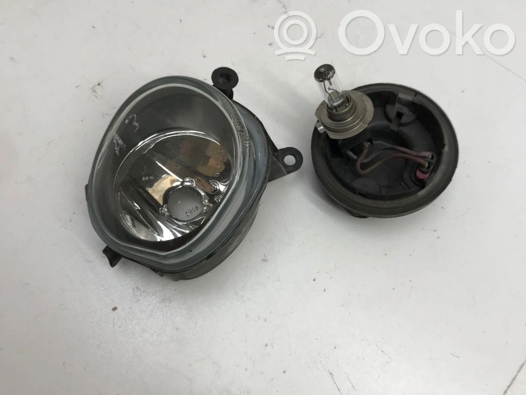 Audi A3 S3 8L Etusumuvalo 