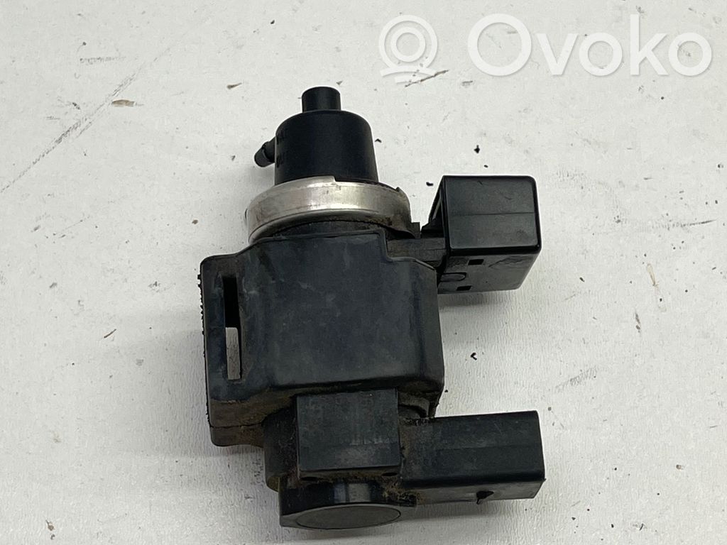 Audi A4 S4 B7 8E 8H Solenoid supapă turbosuflantă 