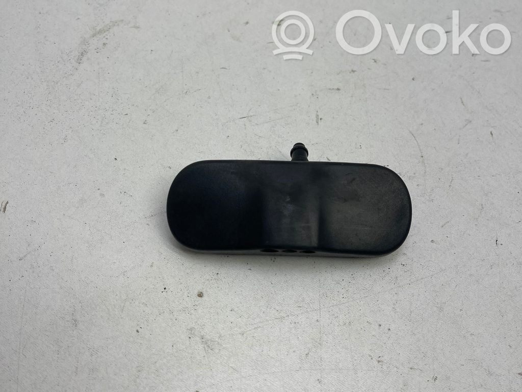 Audi A4 S4 B8 8K Dysza spryskiwacza szyby przedniej / czołowej 